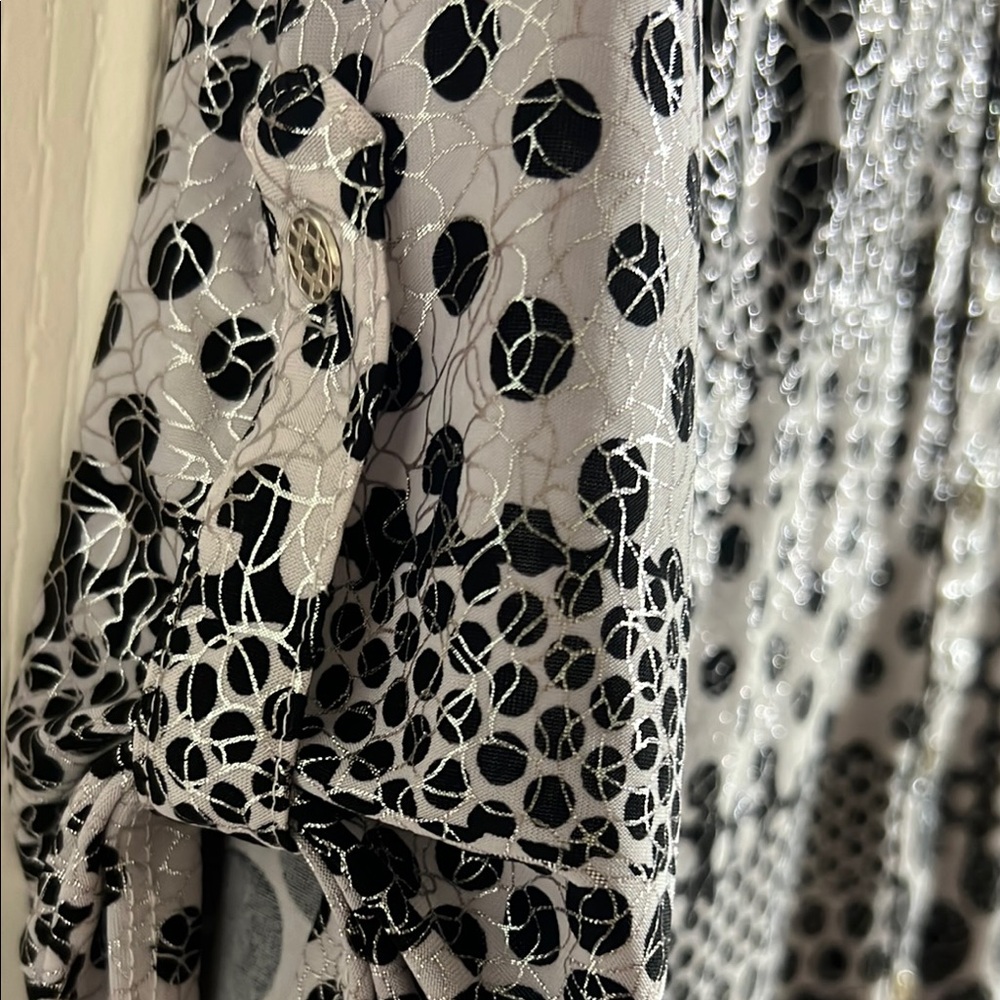 Black‎ and Rose Graphic 3/4 Sleeve Button Down Blouse - Picture 7 of 13